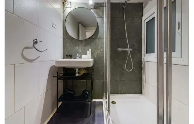 Apartamento 6 Dormitorios 85m2 Barcelona