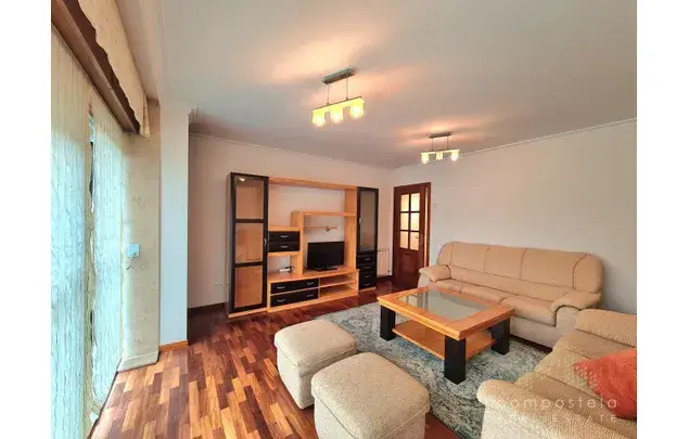 Alquiler Apartamento 3 Dormitorios Milladoiro