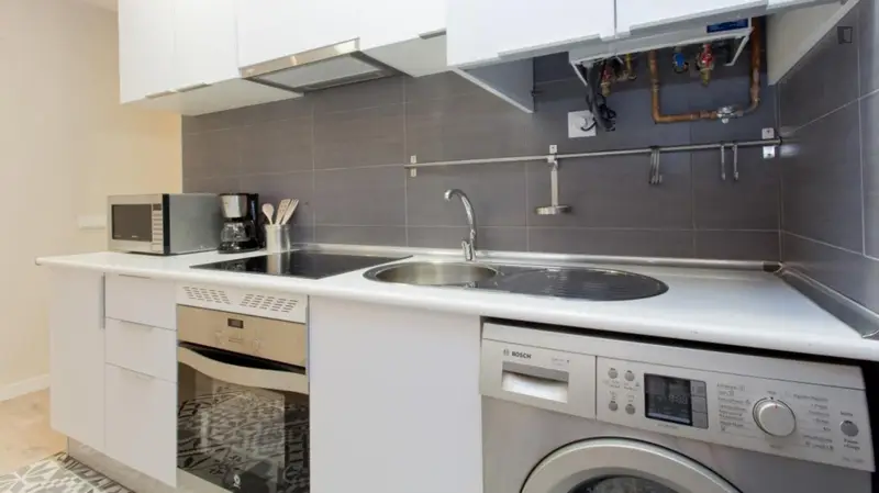 Habitacion Malasaña Madrid Cerca Metro Noviciado