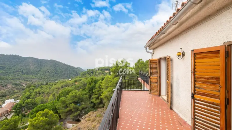 Casa en venta en Serra