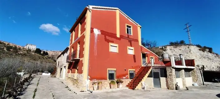 6 Dormitorios Finca en Venta Alcoy