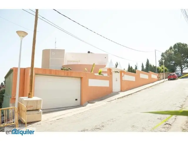 Casa en Alquiler Santo Domingo Piscina 5 Habitaciones
