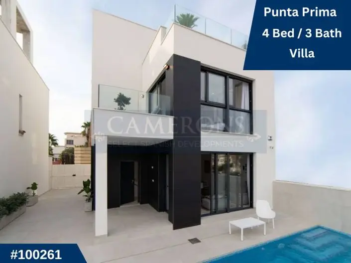 Villa 4 Dormitorios en Punta Prima Alicante