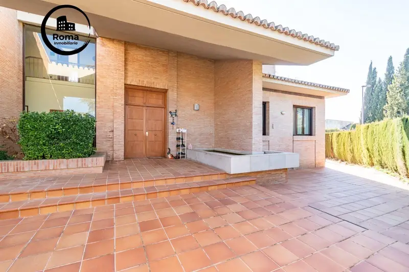 Chalet en venta en Albolote, Granada