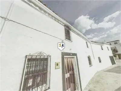 Cortijo de 6 Dormitorios en Las Piedras Cerca de Rute