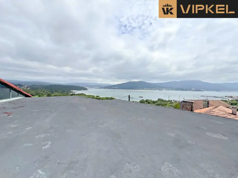Casa con Vistas al Mar en O Freixo Arquitectura Contemporanea