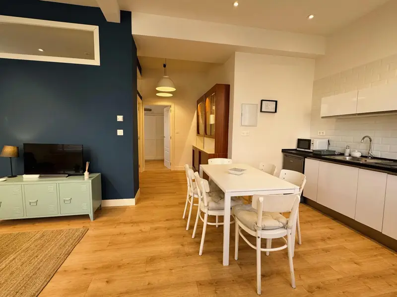Apartamento nuevo en Algorta centro junto al metro y la playa
