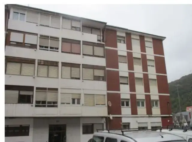 Piso en venta Calle Baldomero Villegas Santo	ña Cantabria