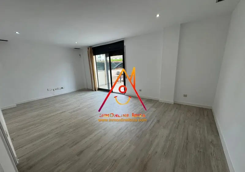 Apartamento en Platja d'En Bossa 3 Dormitorios 2 Baños Terraza 80m2