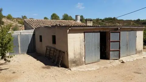 Casa Rural con 17 Hectareas en Benifallet