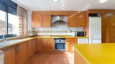 Apartamento en Venta Vila real 5 Dormitorios 2 Baños Garaje Trastero