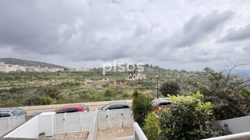 Casa Adosada en Venta Costur con Vistas a la Montana