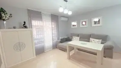 Piso en venta en Calle Ramón y Cajal, 3