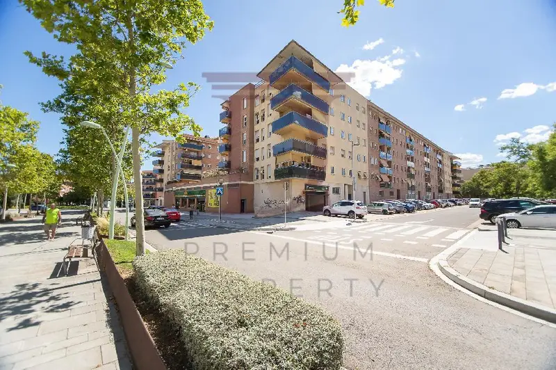 Apartamento en Alquiler Tarragona 4 Dormitorios 2 Baños