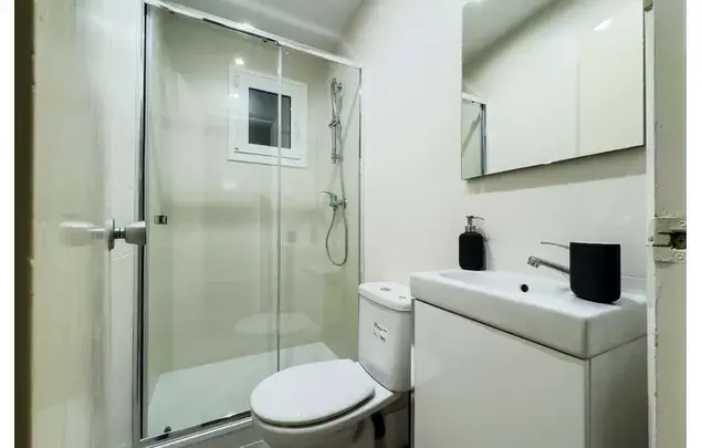 Habitacion 83m2 Barcelona Alquiler Medio Largo Plazo