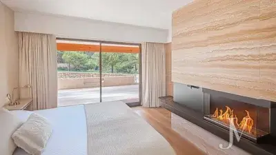 Chalet de Lujo en Somosaguas con Geotermia y Placas Solares