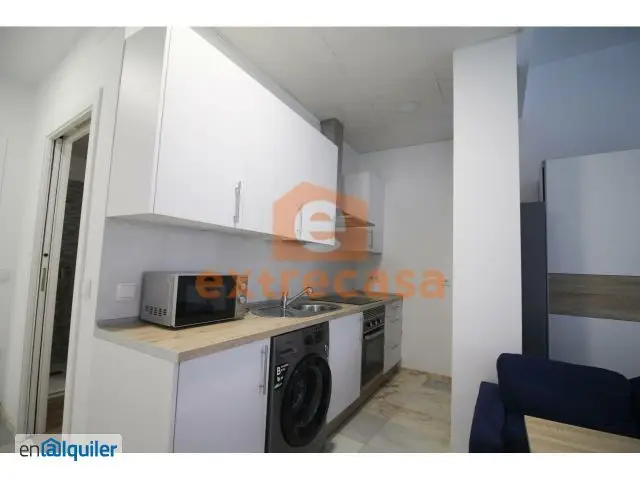 Alquiler Estudio Amueblado Aire Acondicionado Badajoz