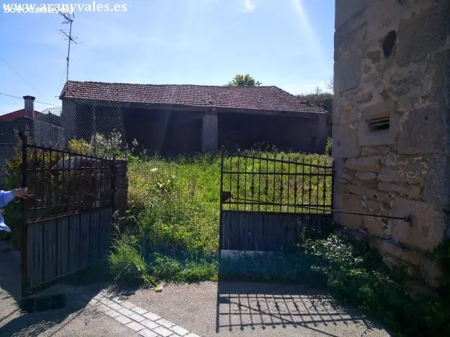 Vivienda con terreno en Campara Ponteceso