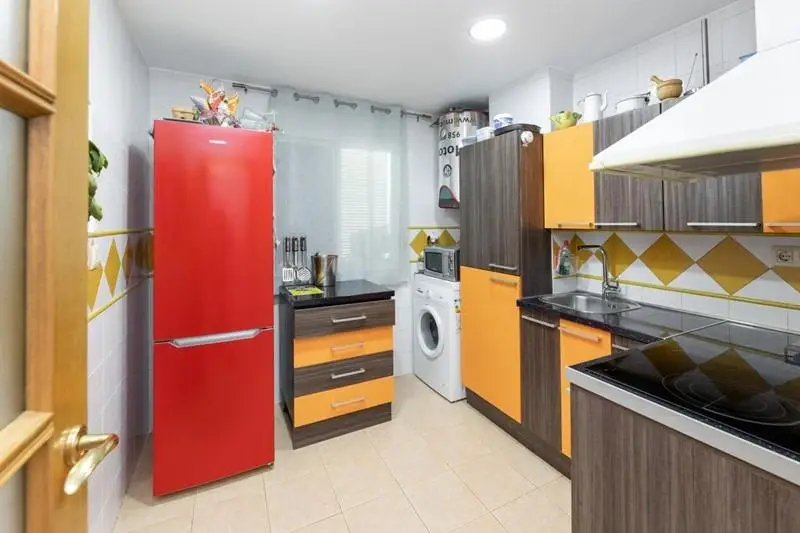 Venta Piso Soleado Albolote 2 Dorm 68m2 Garaje Ascensor