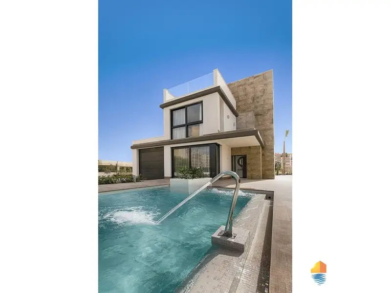 Villa de Lujo en Orihuela Costa con Piscina Privada