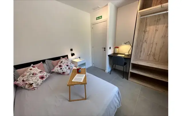 Apartamento 4 Dormitorios Madrid Estudiantes