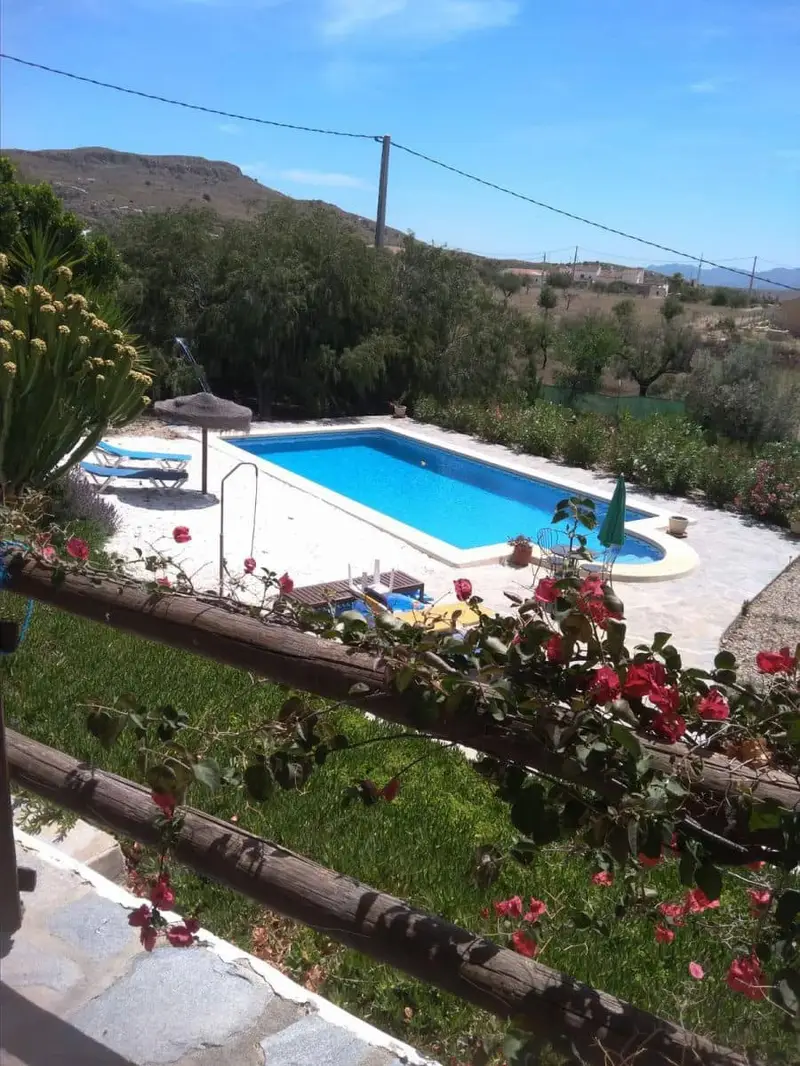 Finca con Dos Casas y Piscinas en Cariatiz Almeria