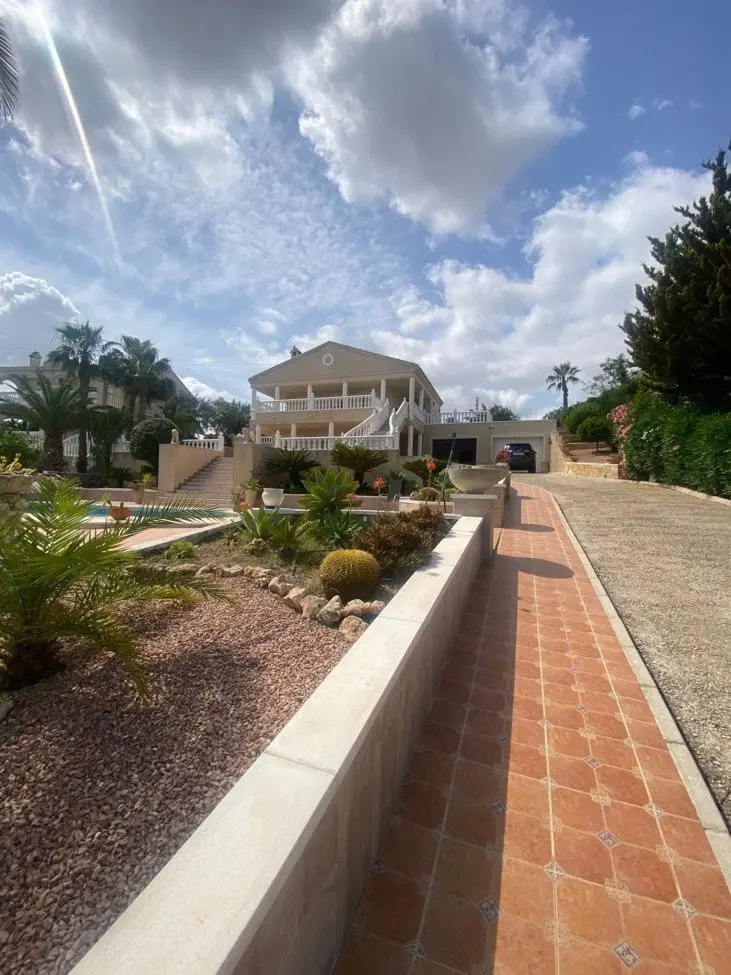 Villa de Lujo 5 Dormitorios Piscina Privada Almoradí