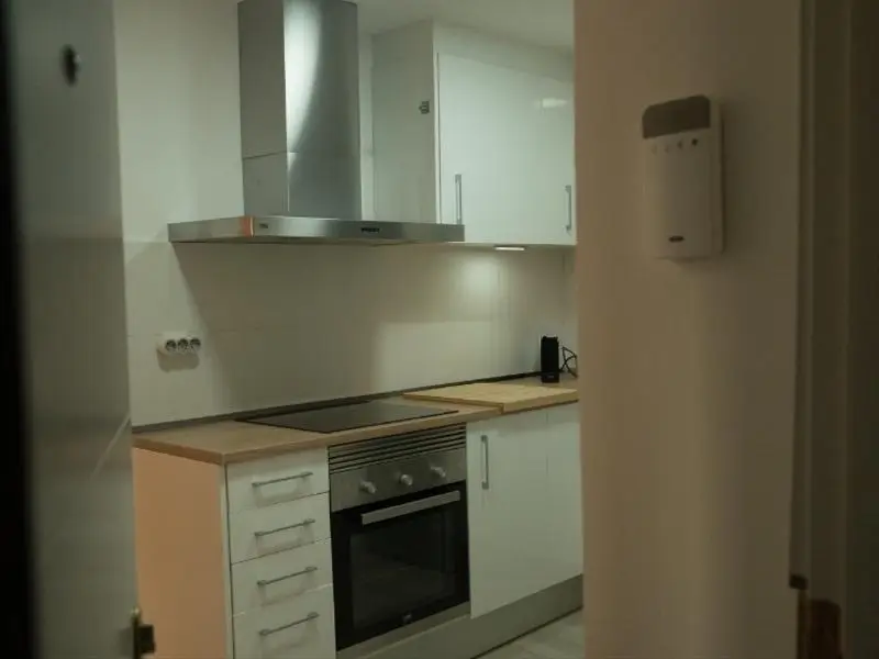 Piso Reformado El Raval Barcelona 40m2 Amueblado