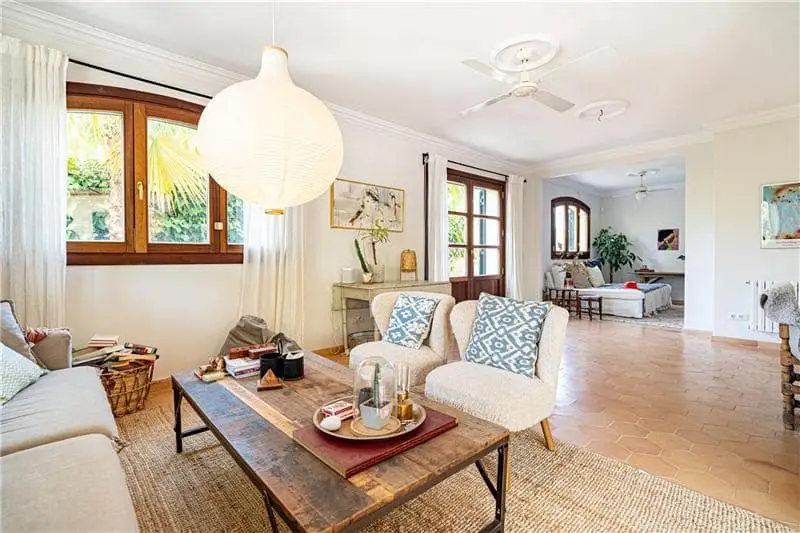 Chalet en Venta Son Vida 5 Dormitorios Piscina Jardin