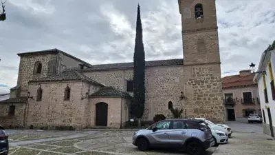 Casa Adosada en Venta Calera y Chozas 180m2