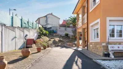 Casa en Venta en Olivares Oviedo 871m2