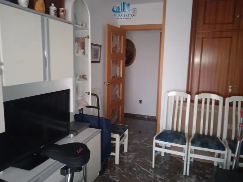 Venta Piso con Garaje en Hospital General Jaén