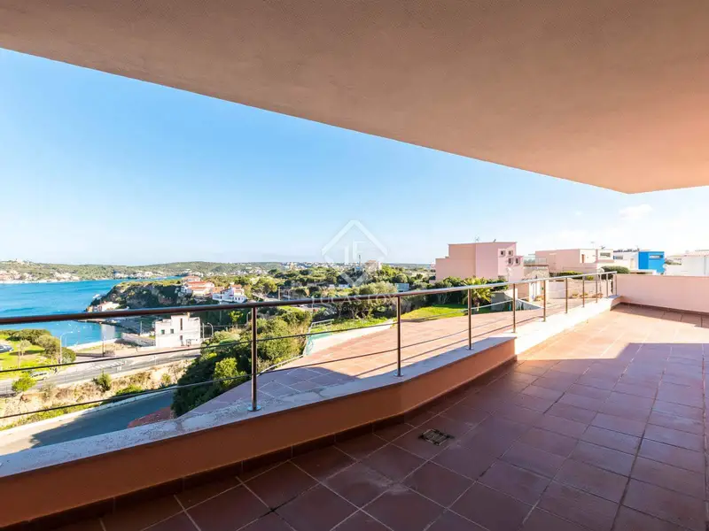 Chalet en Venta Mahón Menorca 4 Dormitorios Piscina Jardín