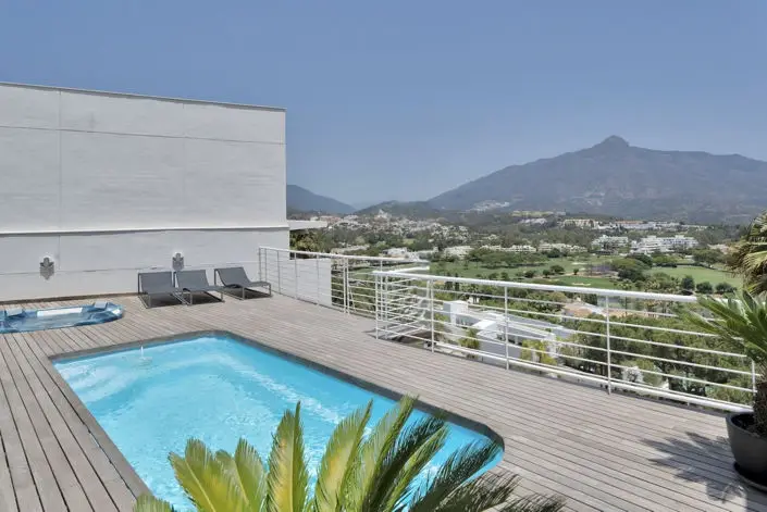 Ático 3 Dormitorios Lujo Marbella Piscina Privada Vistas Panorámicas