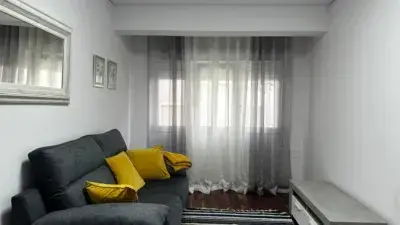 Piso en Alquiler Centro Santander: Amueblado, Reformado, 2 Dormitorios