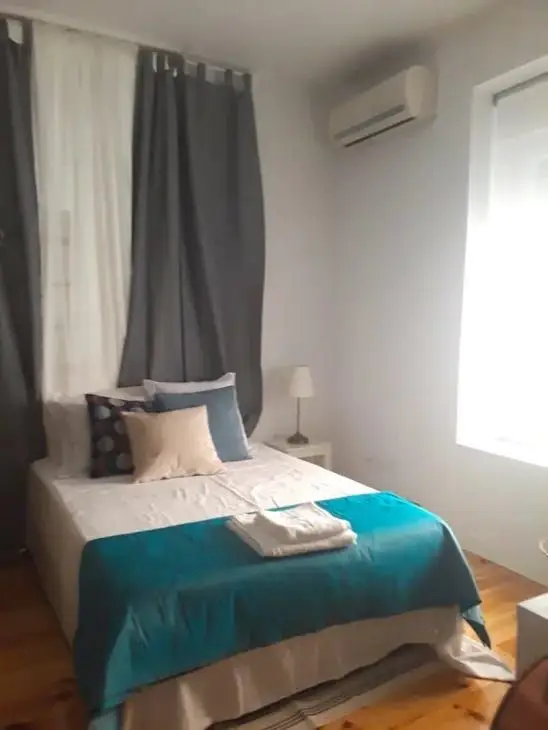 Apartamento en Alquiler Madrid 2 dormitorios 1 ba
tilde;o