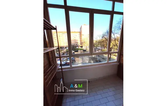 Alquiler piso 3 dormitorios 80m2 Vitoria Gasteiz