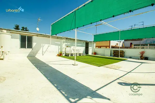 Casa en Ciudad Jardin Badajoz 4 dormitorios 4 banos Garaje Doble