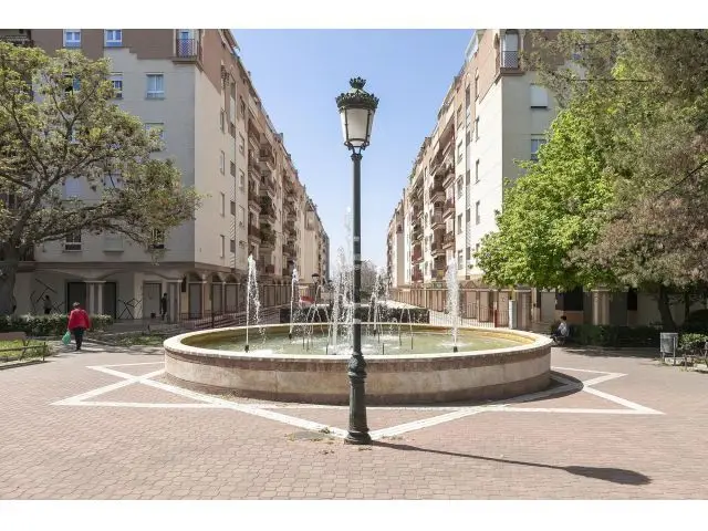 Local en Villarejo Granada con Licencia para Vivienda Loft