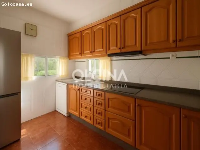 Chalet Independiente en Baradello Alcoy 4 Dormitorios Jardin Piscina