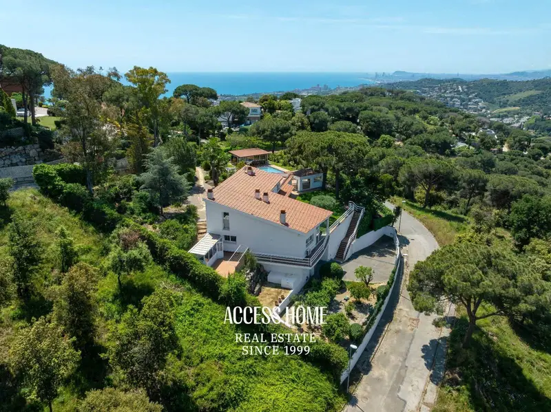 Chalet en Venta en Alella Barcelona