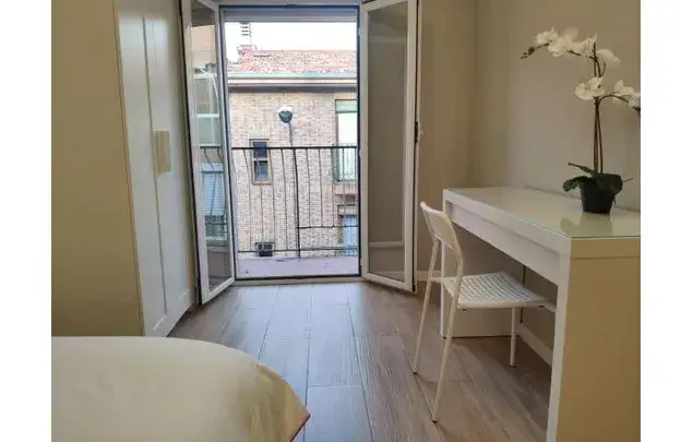 Habitacion para Estudiantes cerca del Metro Nueva Numancia Madrid
