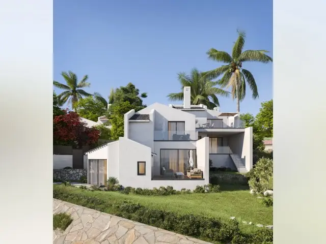 Adosado de 2 Dormitorios en venta Estepona, España