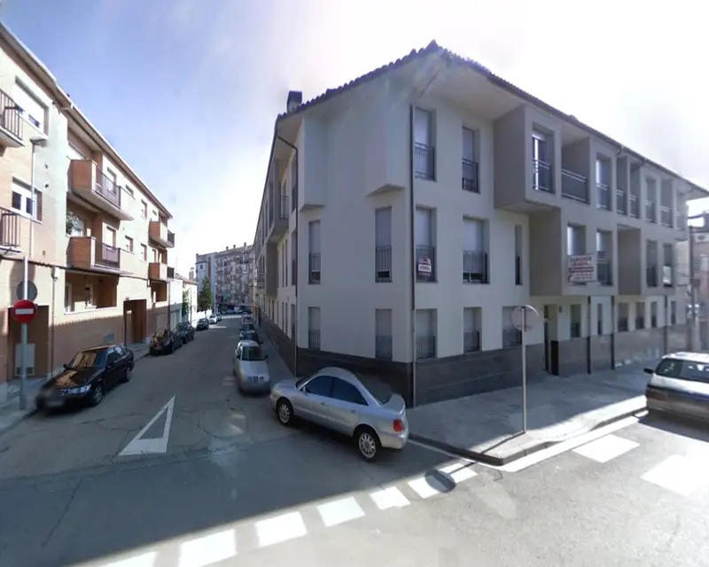 Piso 83m2 3 habitaciones 2 baños Manlleu