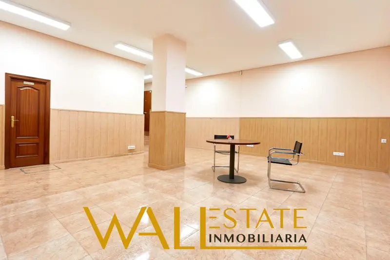 Venta Local Comercial Puente de Vallecas Madrid 116m2