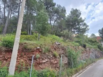 Solar en Castellar del Valles Airesol 1083m2