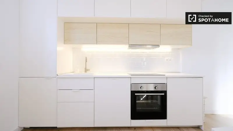 Apartamento 3 dormitorios 2 ba	nos Madrid Alquiler Spotahome
