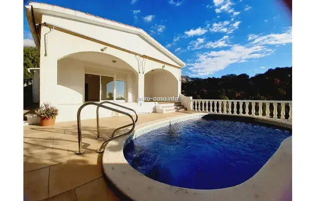 Alquiler Villa 4 Dormitorios Altea 250m2 Piscina Privada