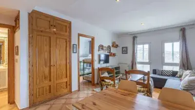 Piso en Sierra Nevada con Licencia Turistica Ideal para Inversión