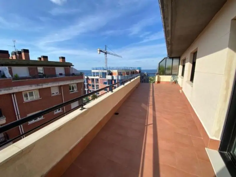 venta Piso en Castro Urdiales, Cantabria (46696720814.100500)- Globaliza